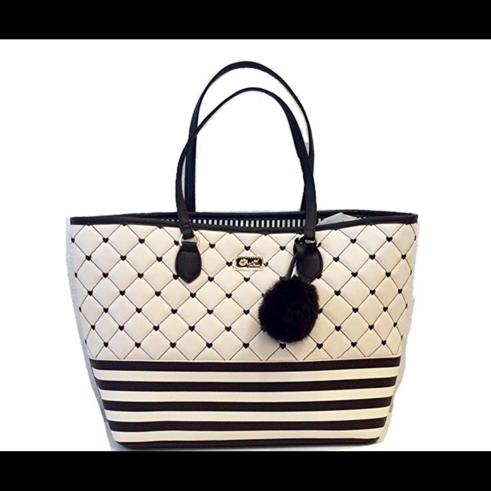 🔥SOLD🔥Betsey Johnson Tote,Wristlet,Coin Purse - Picture 2 of 8